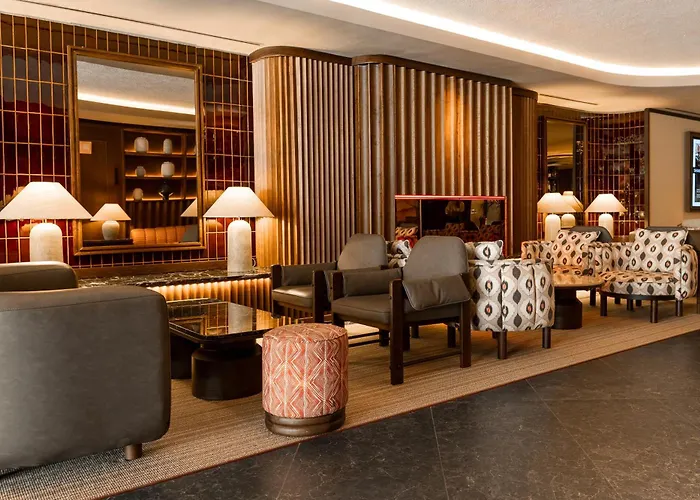 Evolution Valbom 4* Lizbona