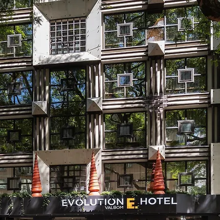 Evolution Valbom Hotel