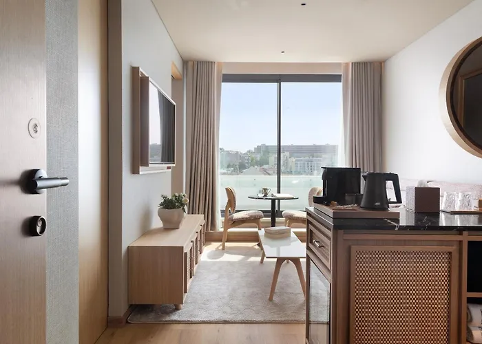 Evolution Valbom Lissabon