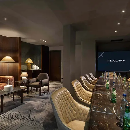 Evolution Valbom מלון ליסבון